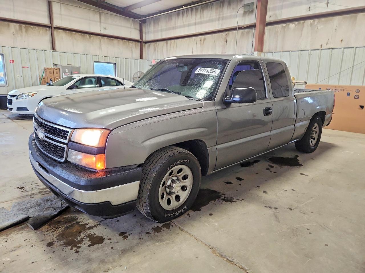 1GCEC19X96Z233222 · 2006 CHEVROLET SILVERADO