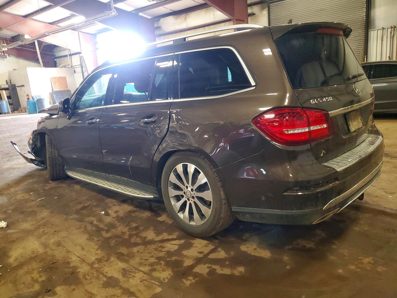4JGDF6EE5HA762815 · 2017 MERCEDES-BENZ GLS · 2/14