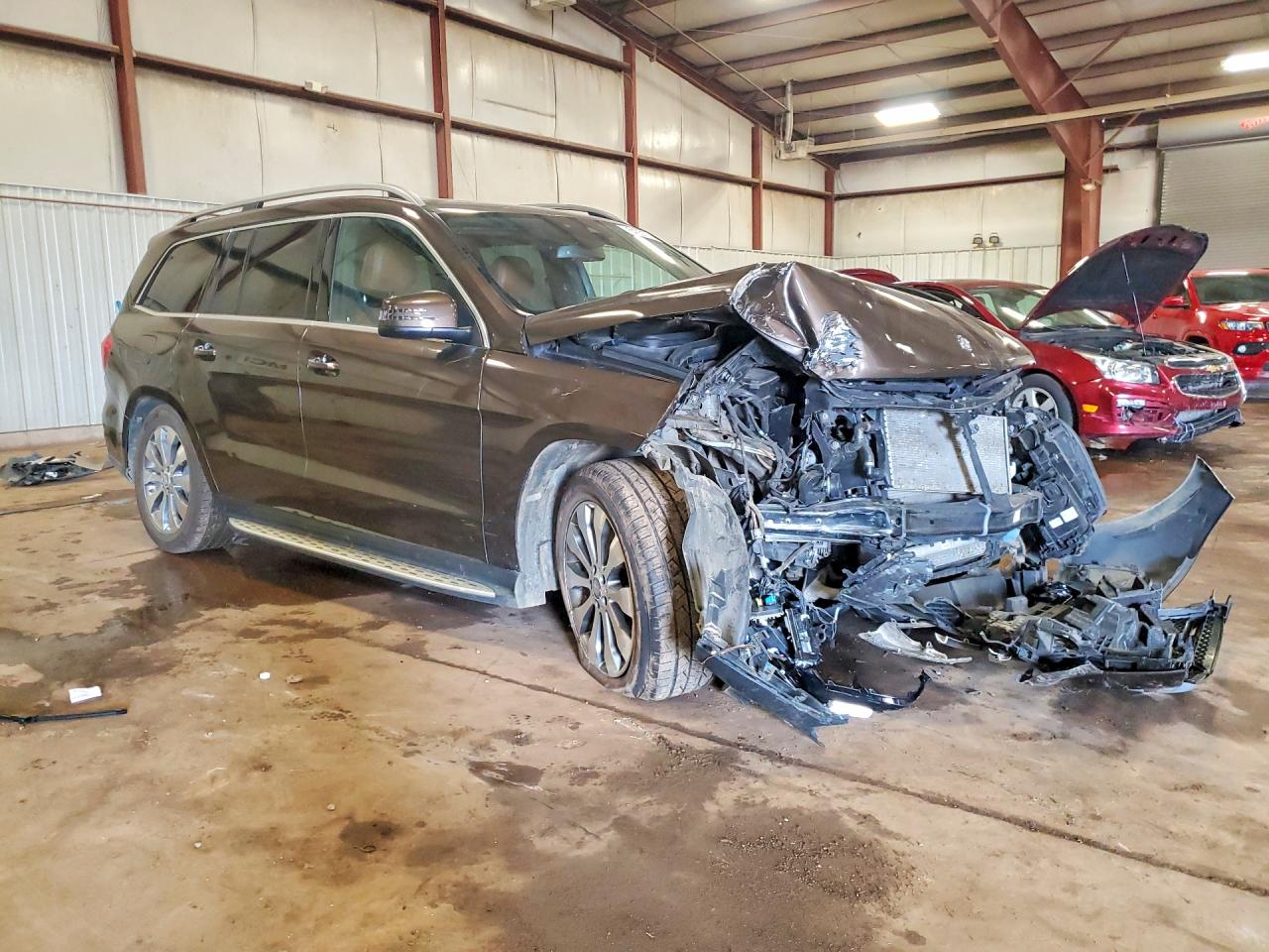 4JGDF6EE5HA762815 · 2017 MERCEDES-BENZ GLS · 4/14
