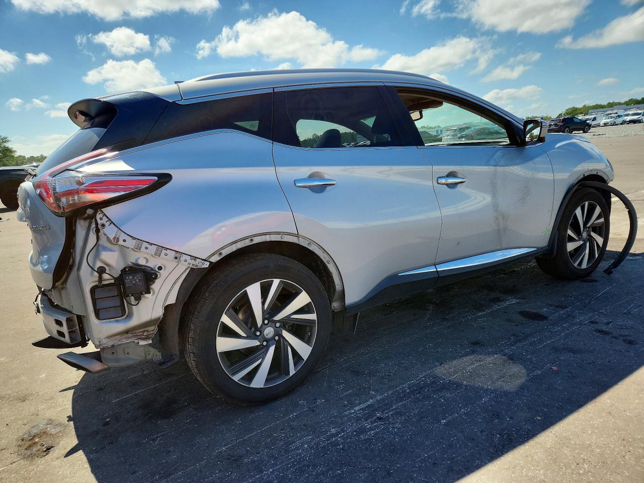 5N1AZ2MG2HN185692 · 2017 NISSAN MURANO · 3/14