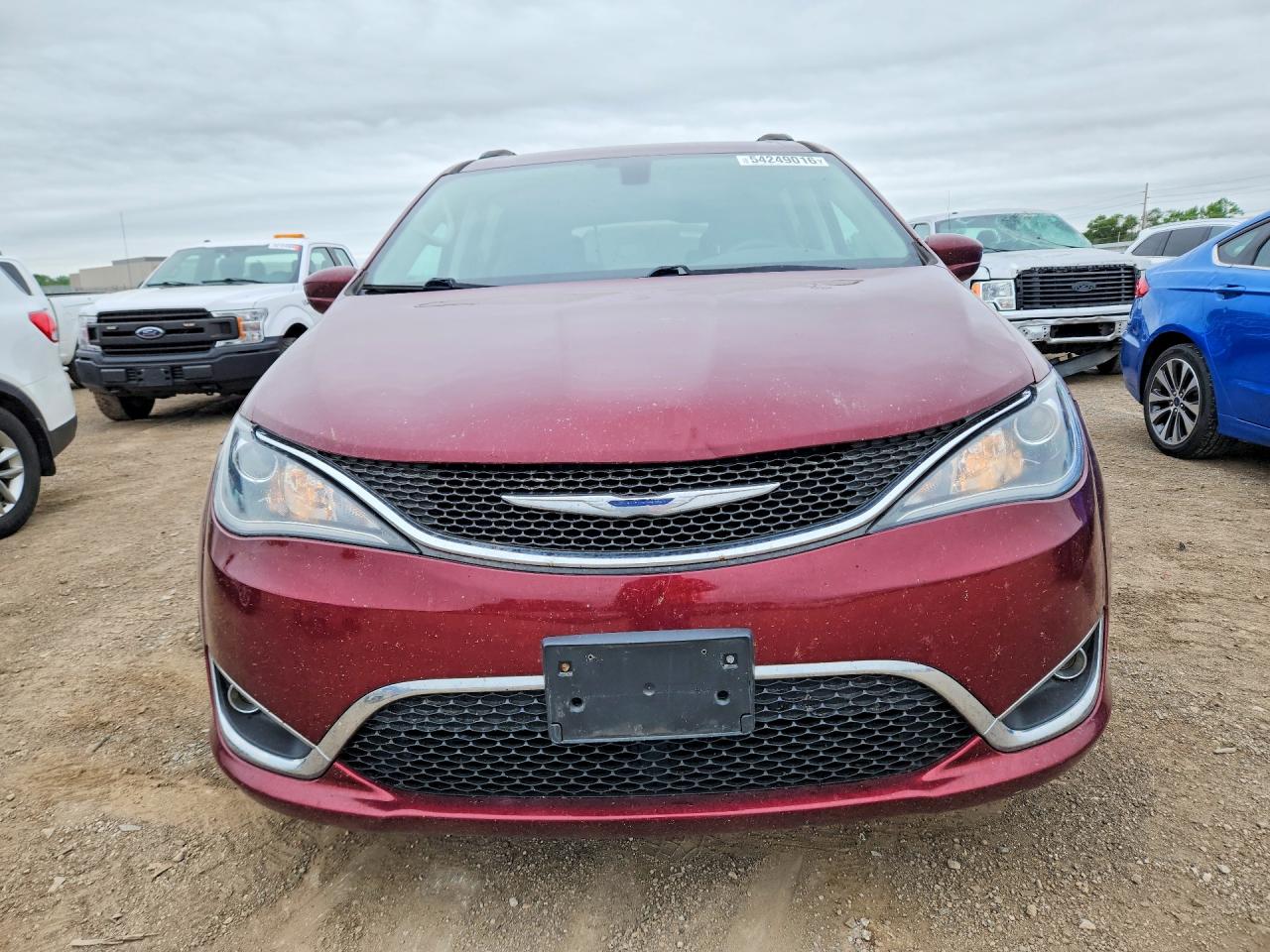 2C4RC1BGXHR509223 · 2017 CHRYSLER PACIFICA · 5/13