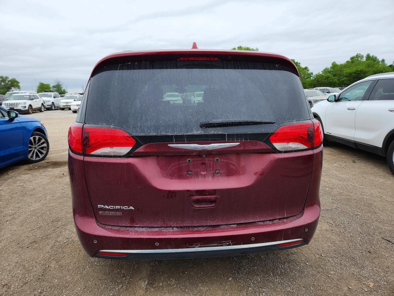 2C4RC1BGXHR509223 · 2017 CHRYSLER PACIFICA · 6/13