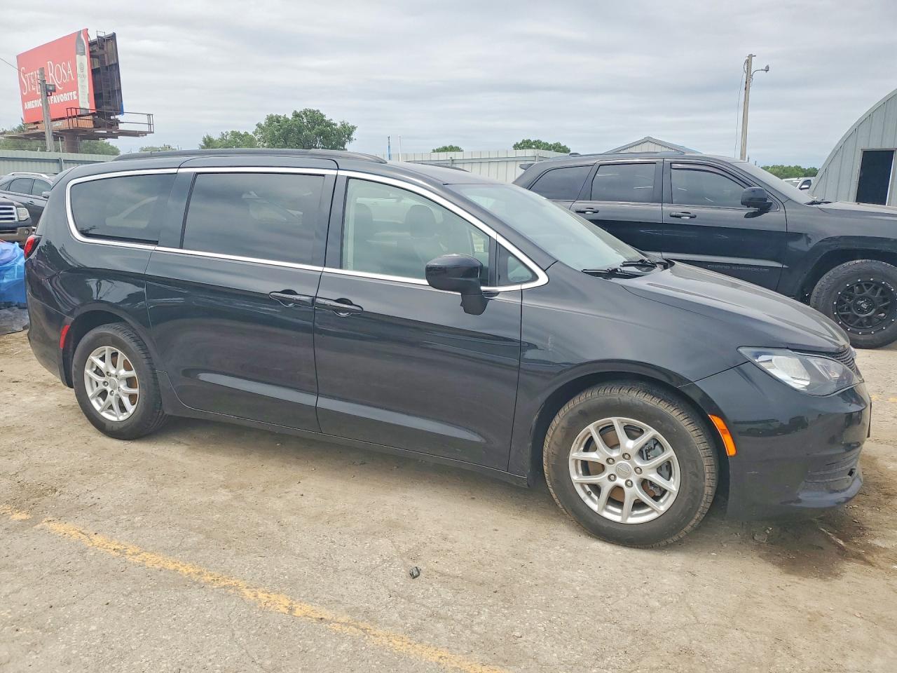 2C4RC1DG5LR181974 · 2020 CHRYSLER VOYAGER · 4/12
