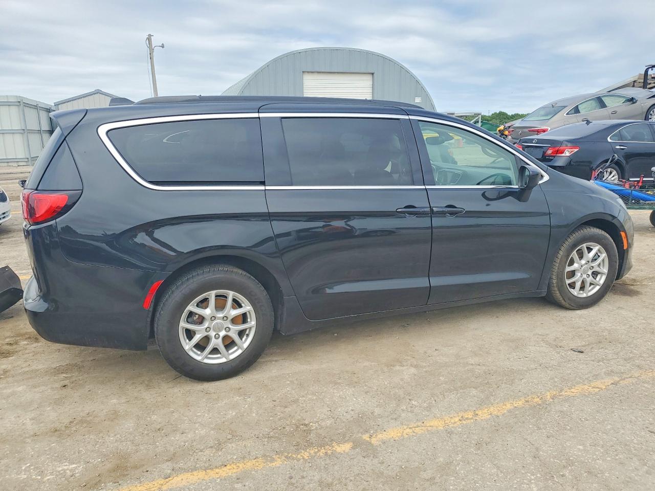 2C4RC1DG5LR181974 · 2020 CHRYSLER VOYAGER · 3/12