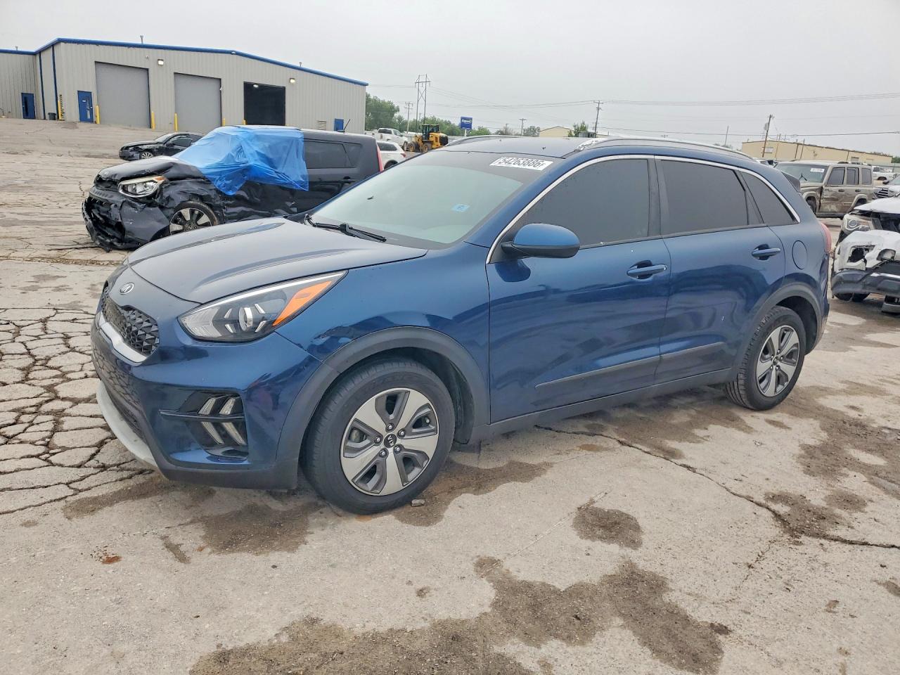 KNDCB3LC2L5396907 · 2020 KIA NIRO
