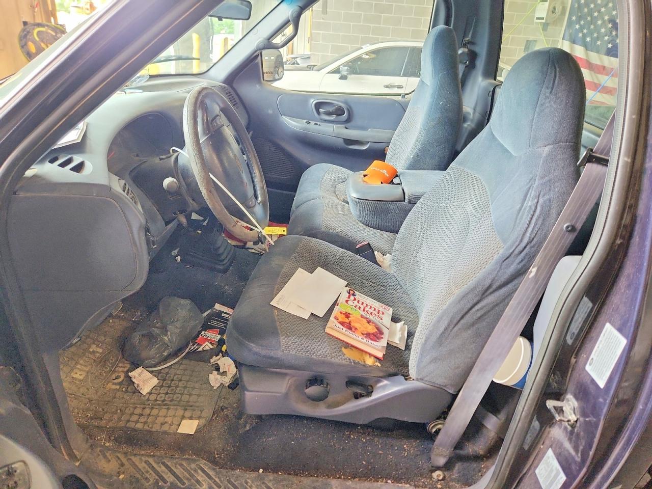 1FTZF1723XNC30762 · 1999 FORD 150 · 7/12
