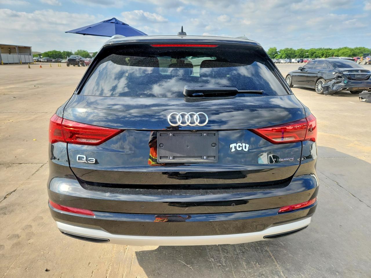 WA1AUCF3XN1031246 · 2022 AUDI Q3 · 6/13