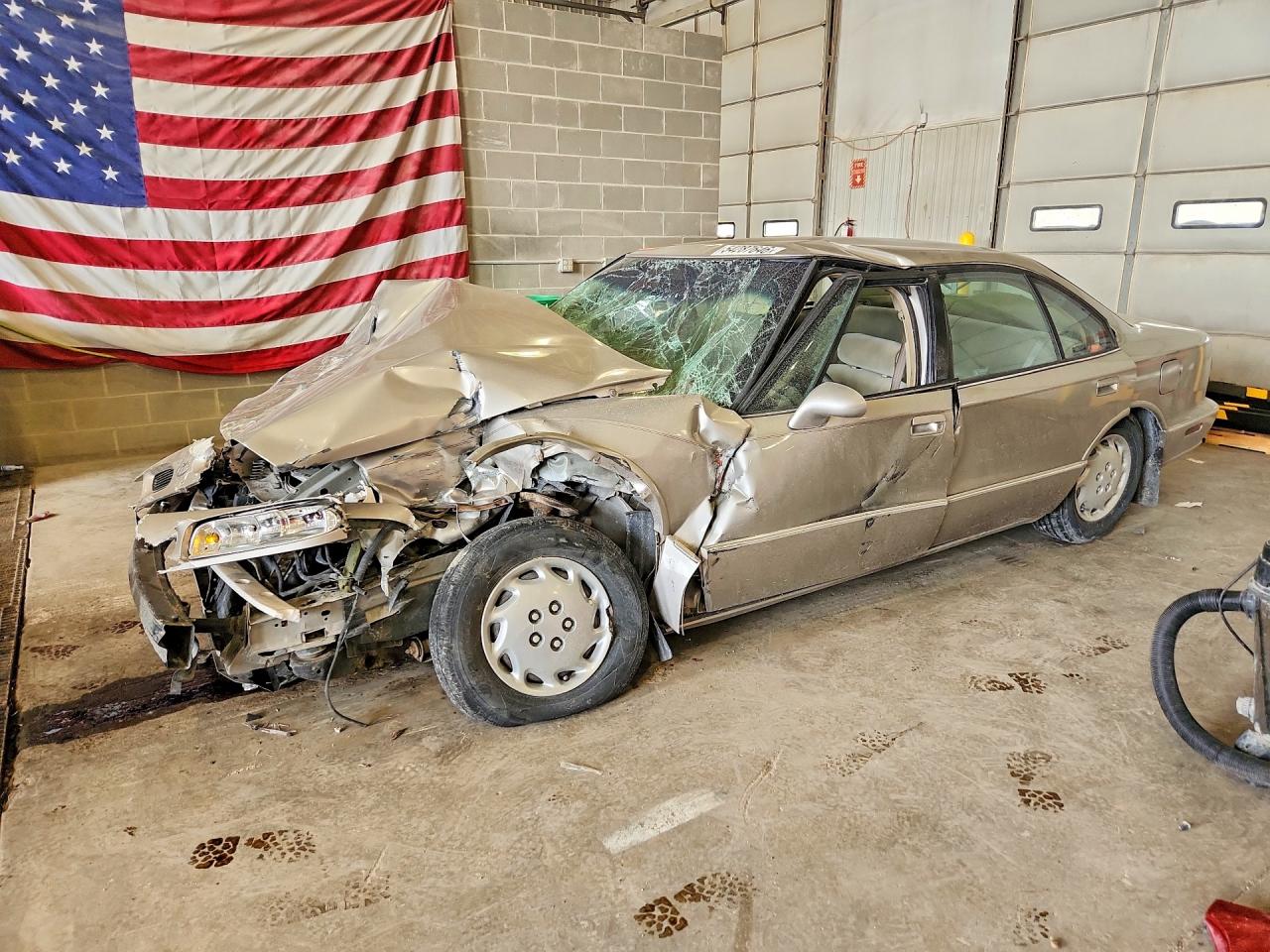 1G3HN52K6T4806146 · 1996 OLDSMOBILE 88