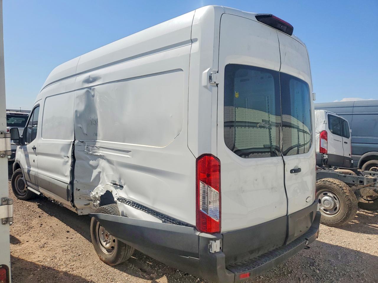 1FTBR3X82MKA18084 · 2021 FORD TRANSIT · 2/13