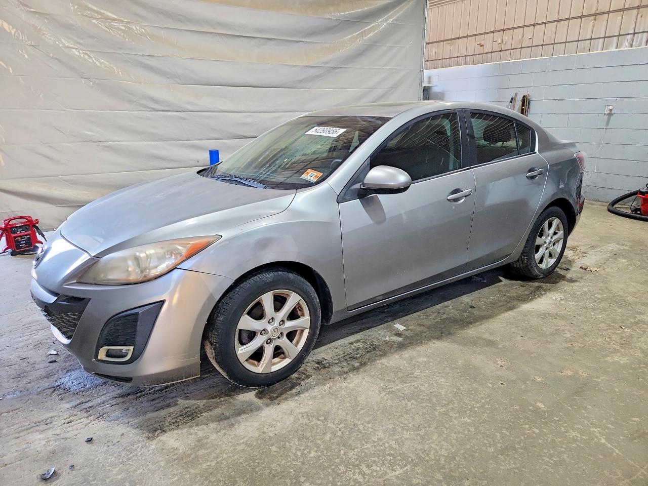 JM1BL1SG7A1328849 · 2010 MAZDA 3