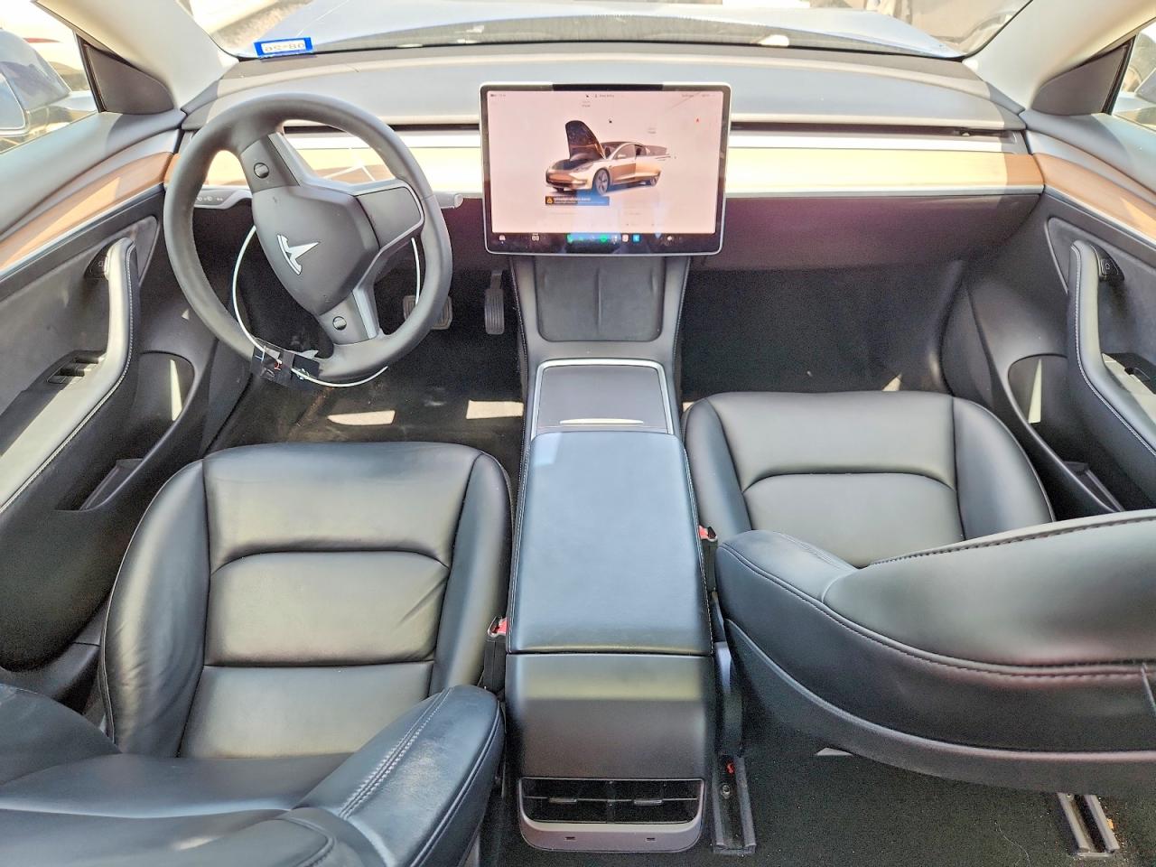 5YJ3E1EB8NF179993 · 2022 TESLA MODEL 3 · 8/12