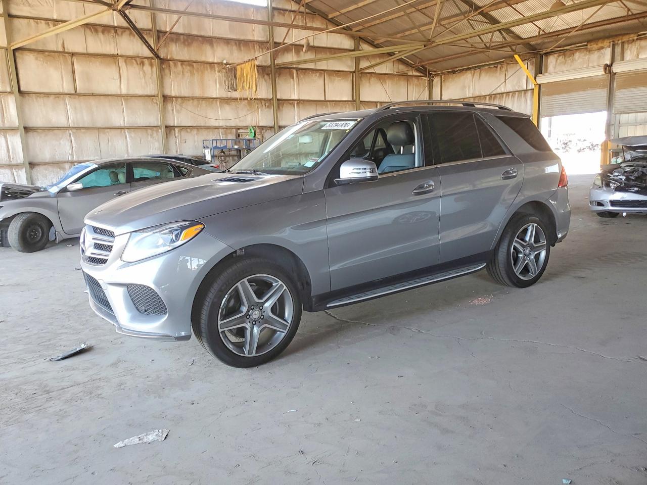 4JGDA0EB1GA707780 · 2016 MERCEDES-BENZ GLE