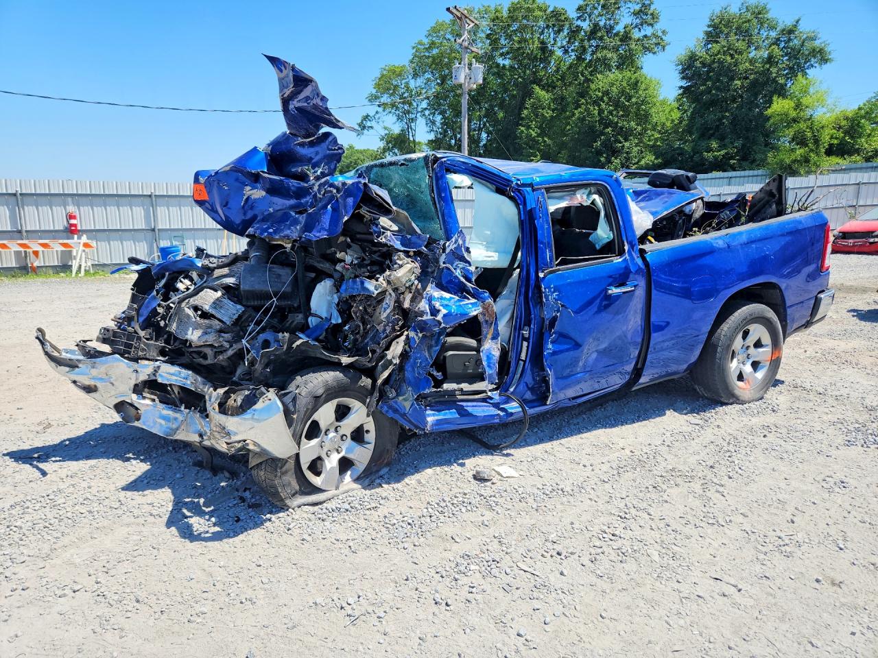 1C6SRFBT2KN686354 · 2019 RAM 1500