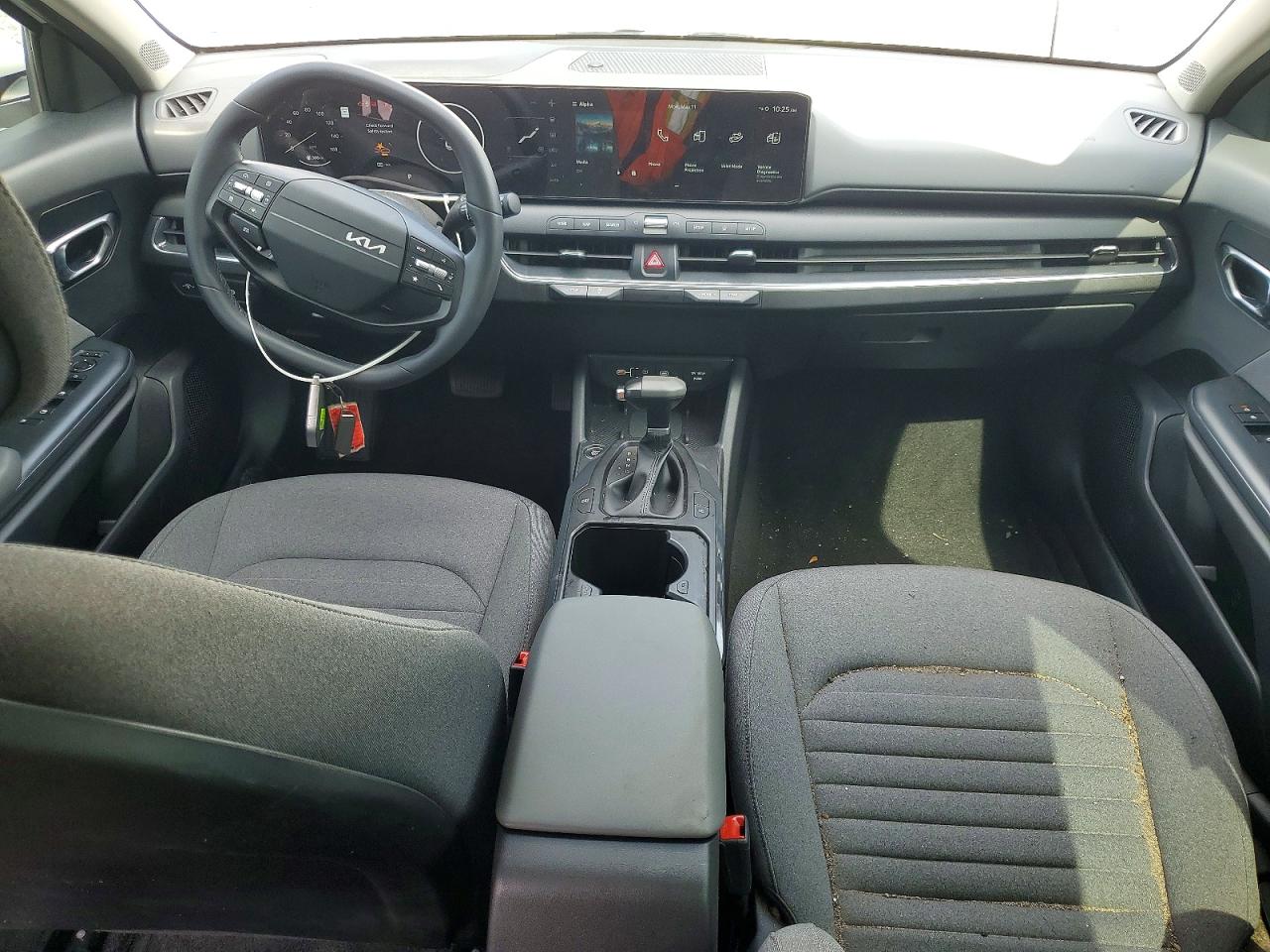 3KPFU4DE6SE137451 · 2025 KIA K4 · 8/13