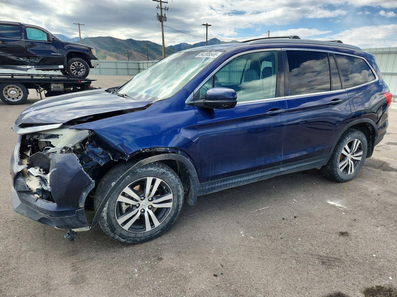 5FNYF6H51HB100951 · 2017 HONDA PILOT