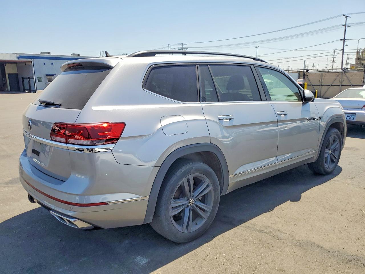 1V2PR2CA7MC537665 · 2021 VOLKSWAGEN ATLAS · 3/14