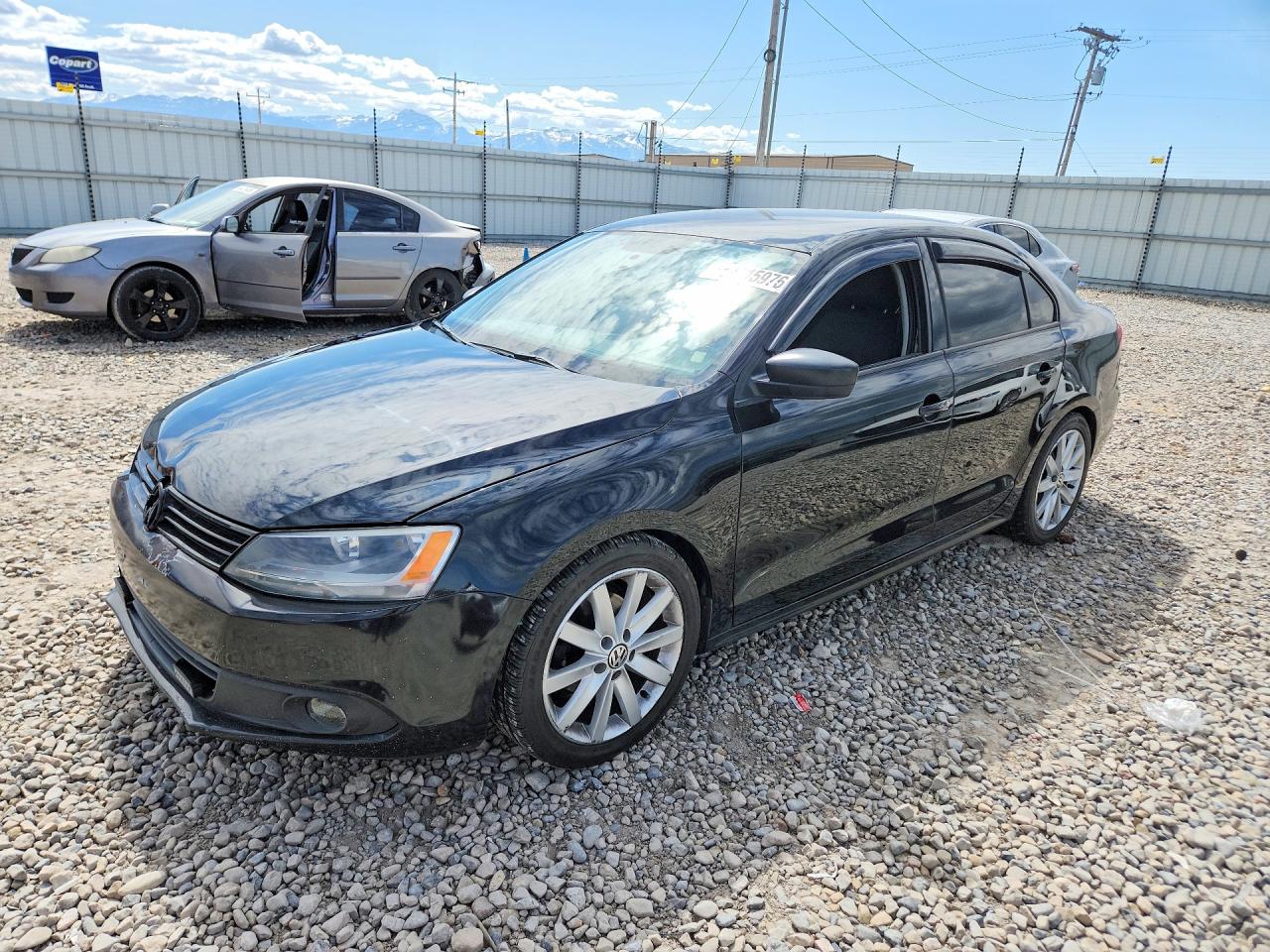 3VW2K7AJXBM361879 · 2011 VOLKSWAGEN JETTA