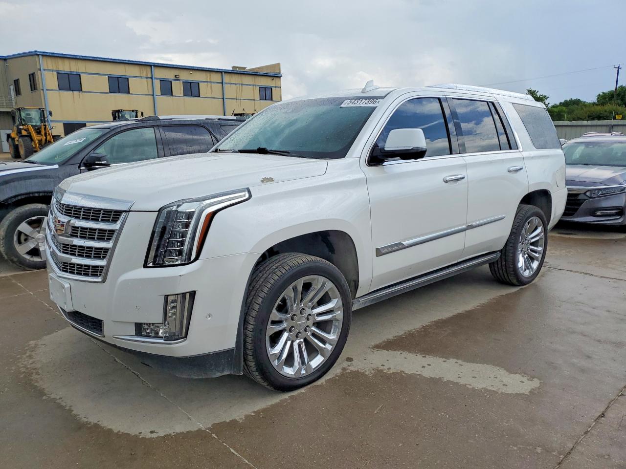 1GYS4CKJ1JR330693 · 2018 CADILLAC ESCALADE