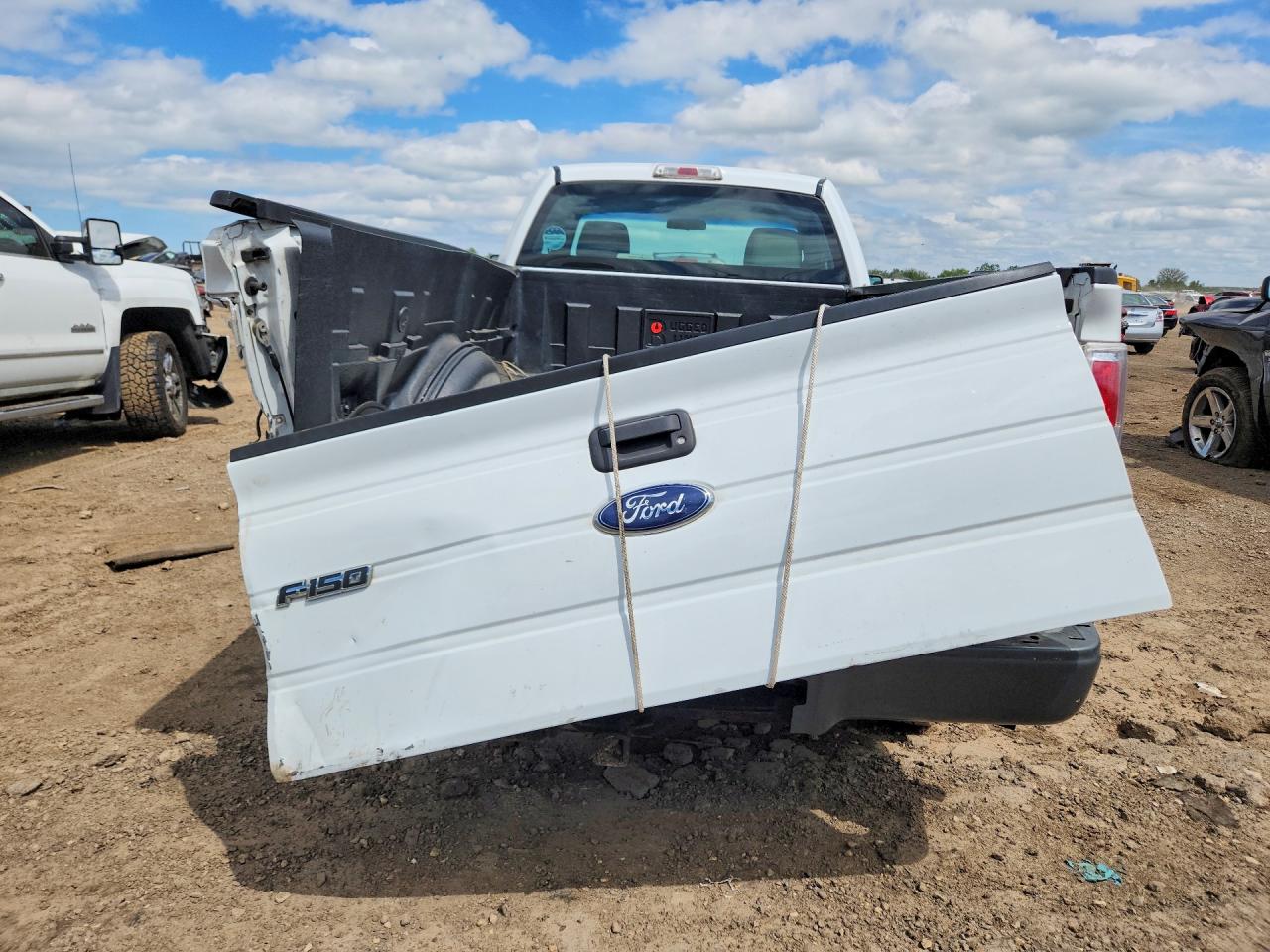 1FTMF1CW4AKA98445 · 2010 FORD F150 · 6/12