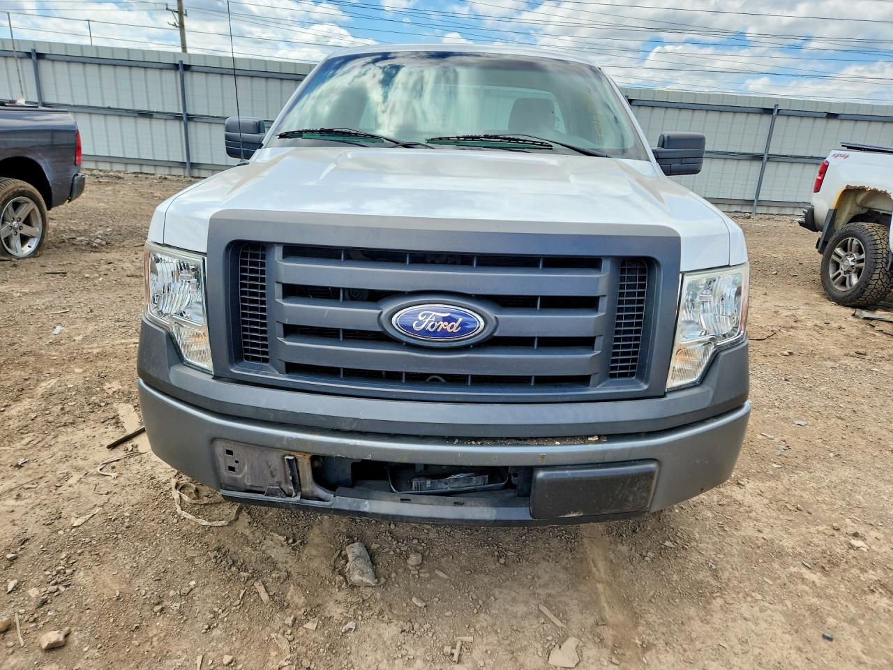 1FTMF1CW4AKA98445 · 2010 FORD F150 · 5/12