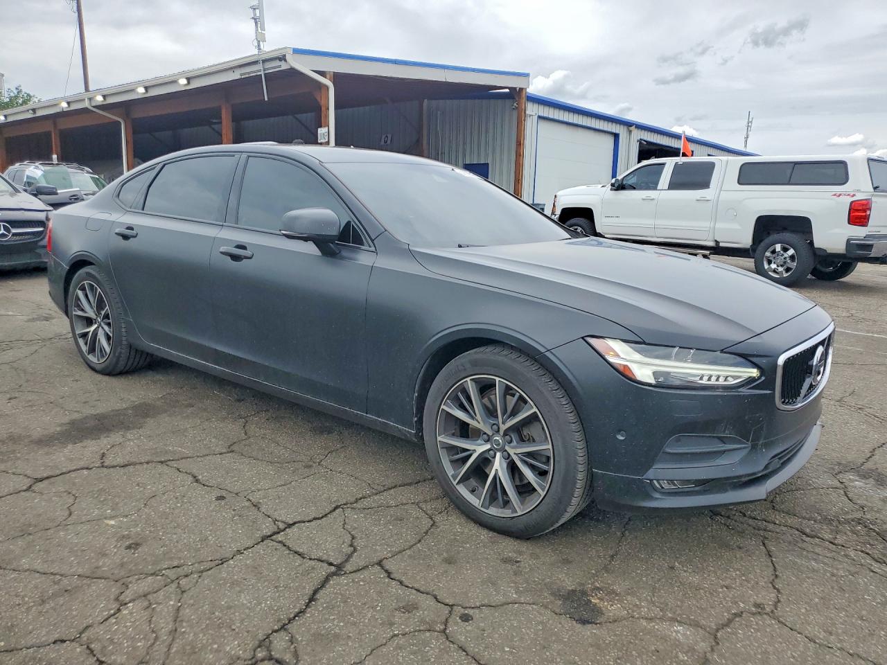 LVY992MK4JP027899 · 2018 VOLVO S90 · 4/12