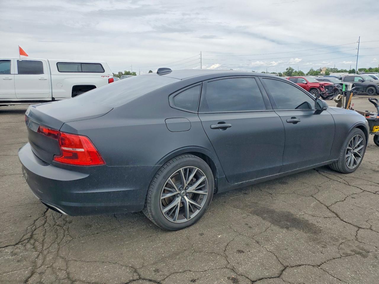 LVY992MK4JP027899 · 2018 VOLVO S90 · 3/12