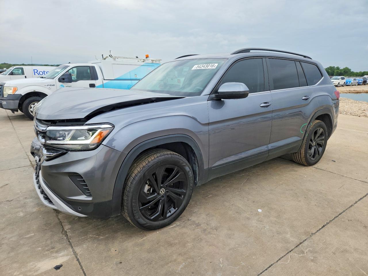 1V2JR2CA2PC553024 · 2023 VOLKSWAGEN ATLAS
