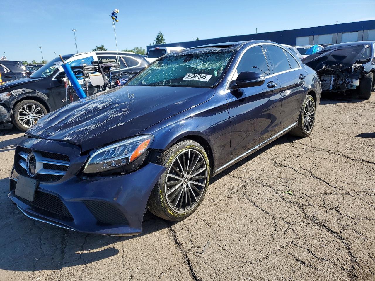 55SWF8DB6KU288225 · 2019 MERCEDES-BENZ C