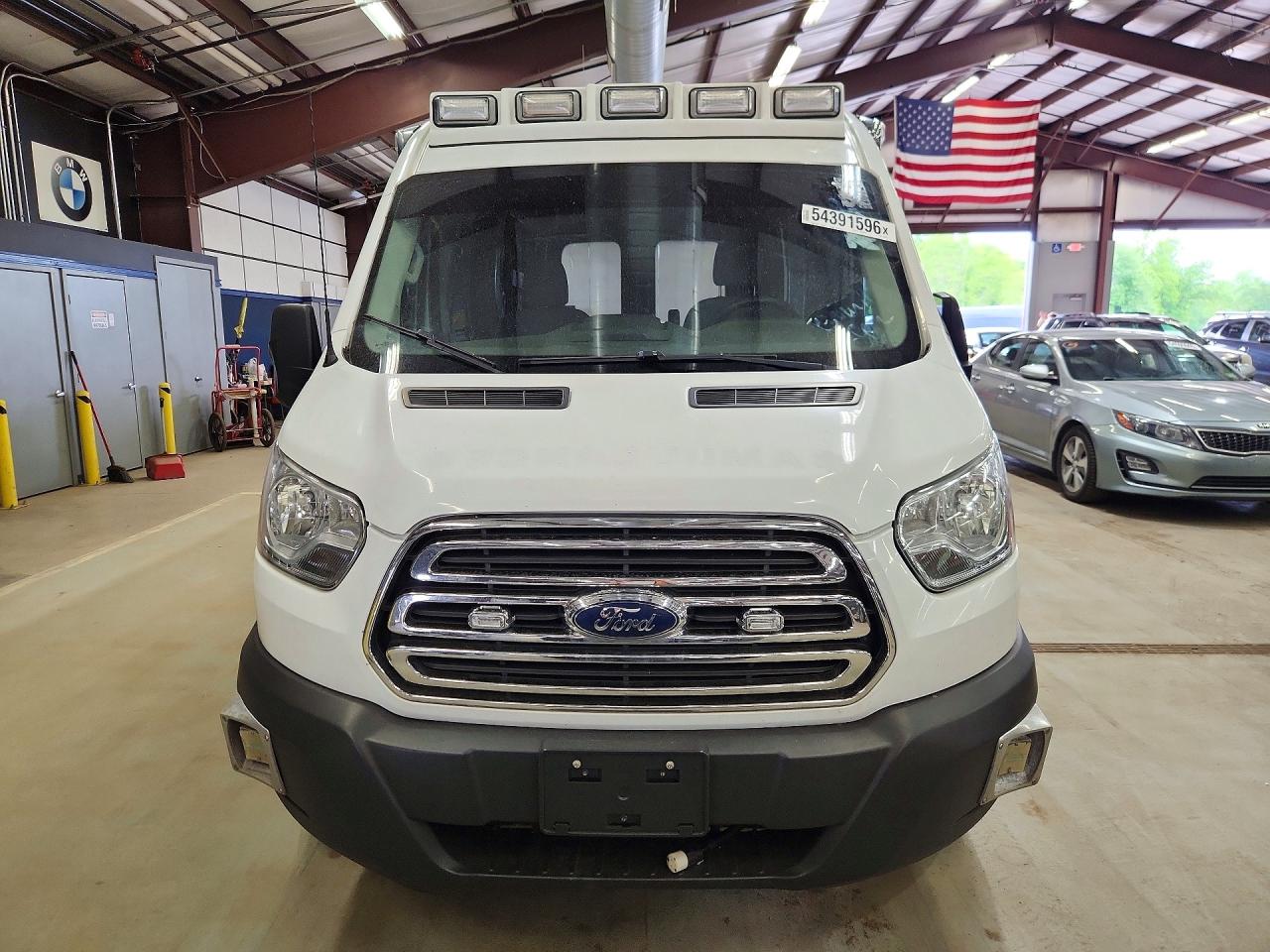 1FDYR2CV4FKA50579 · 2015 FORD TRANSIT · 5/13