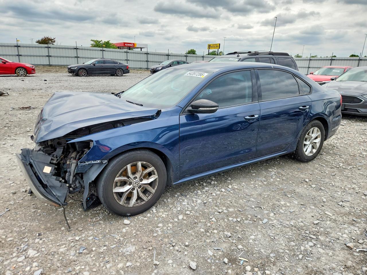 1VWAA7A34JC015567 · 2018 VOLKSWAGEN PASSAT