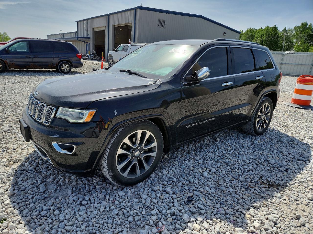 2017 JEEP GRAND CHEROKEE