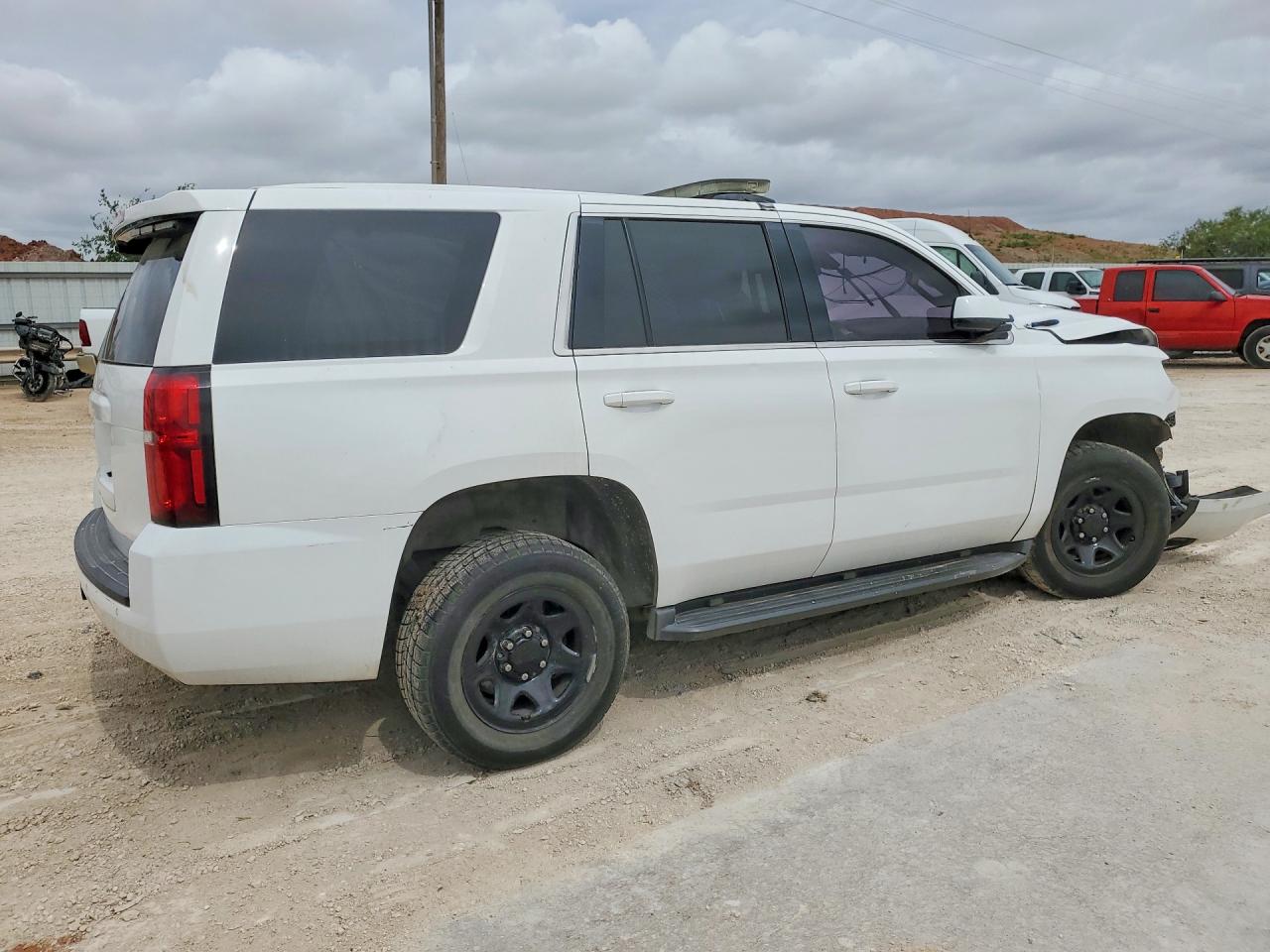 1GNLCDEC1JR306269 · 2018 CHEVROLET TAHOE · 3/14