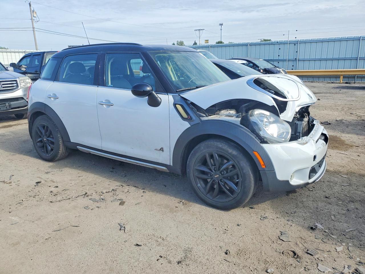 WMWZC5C58GWU01383 · 2016 MINI COOPER · 4/12