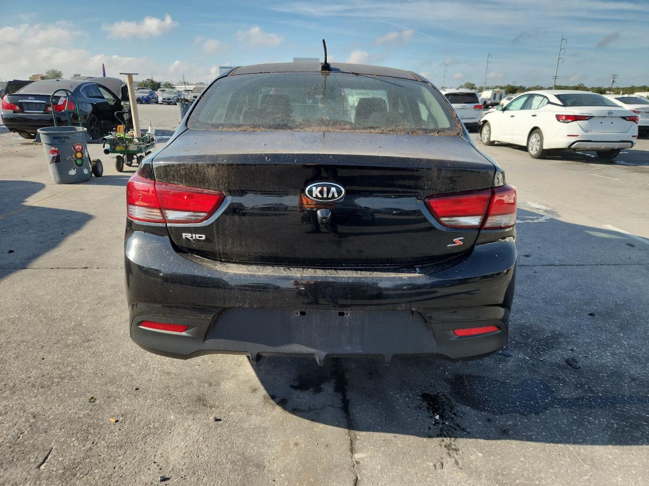 3KPA24ADXLE309817 · 2020 KIA RIO · 6/12
