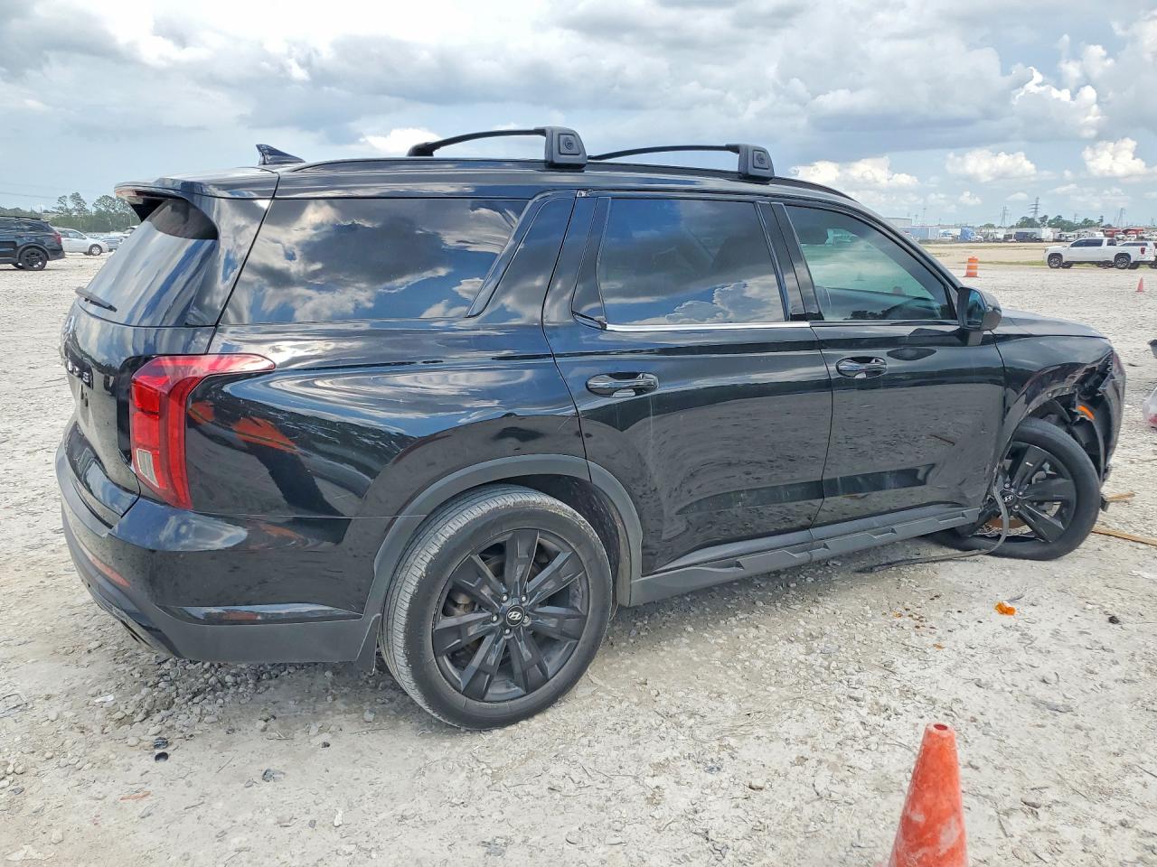 KM8R34GEXPU586373 · 2023 HYUNDAI PALISADE · 3/13