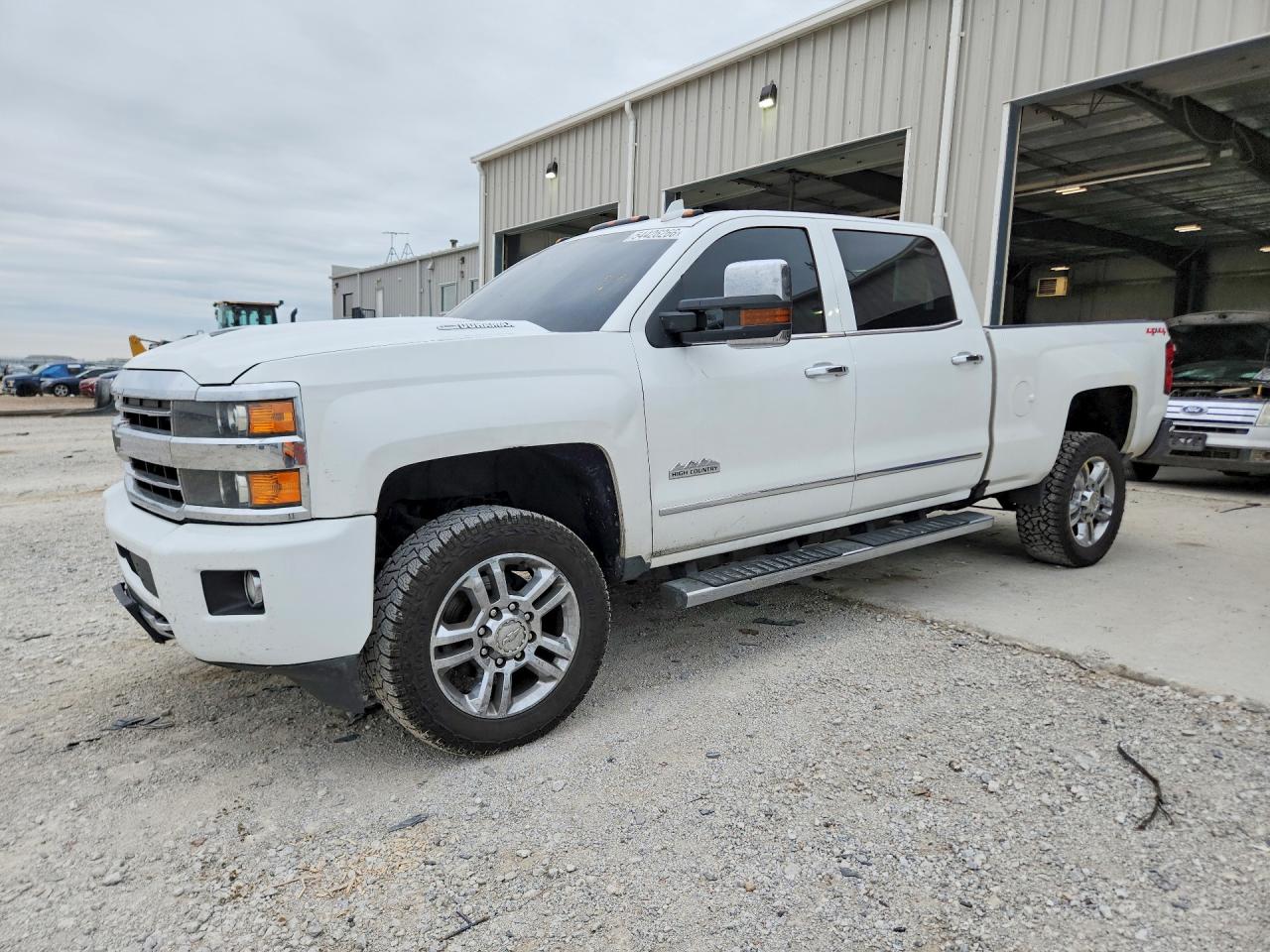 1GC1KUEY8KF182857 · 2019 CHEVROLET SILVERADO