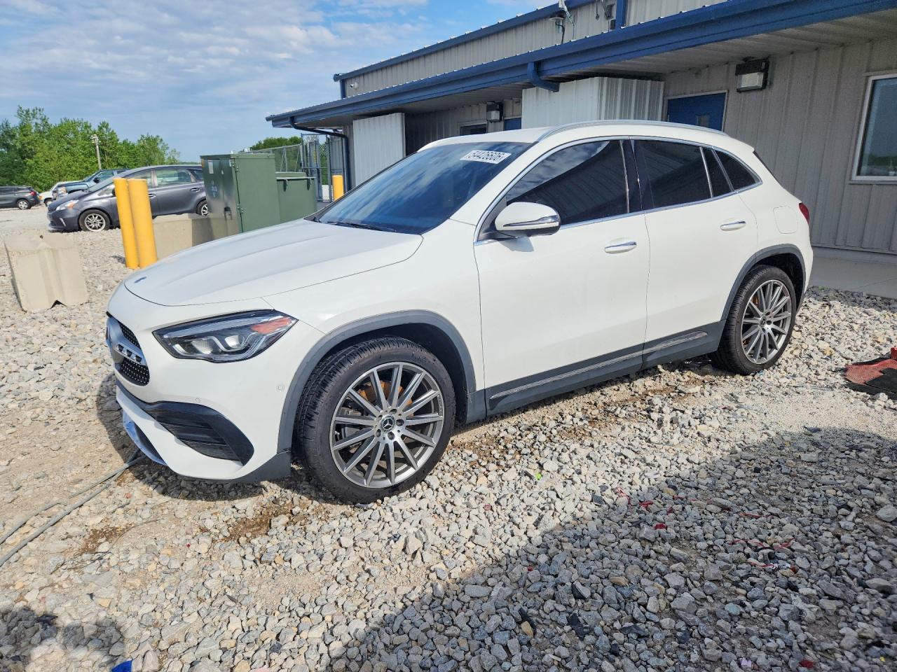 W1N4N4HB2NJ391078 · 2022 MERCEDES-BENZ GLA