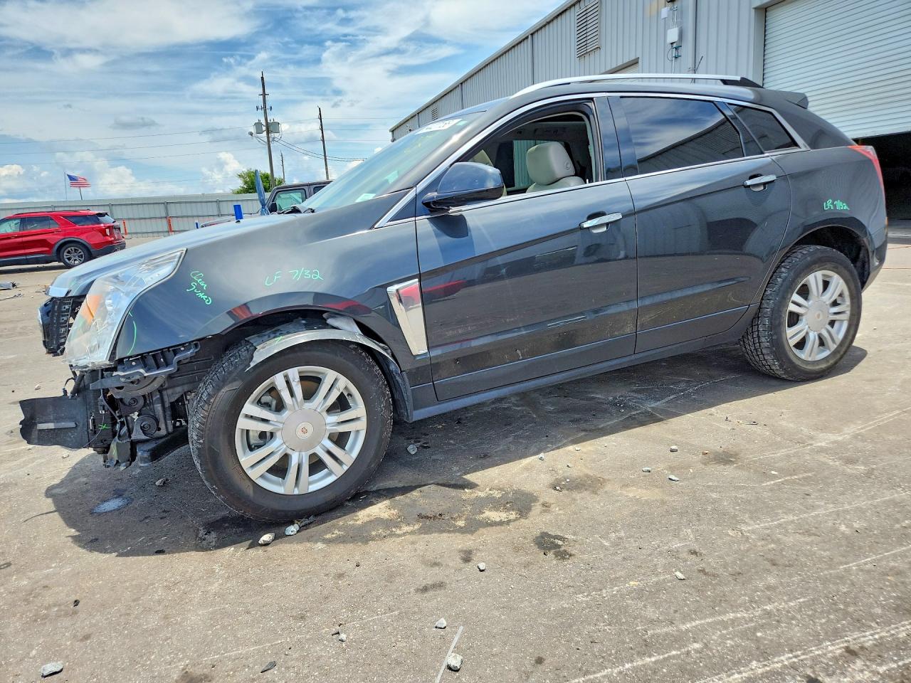 3GYFNBE31FS641227 · 2015 CADILLAC SRX
