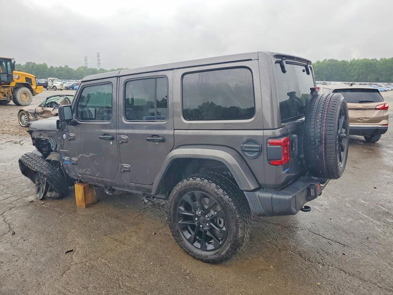 1C4JJXP62MW643750 · 2021 JEEP WRANGLER UNLIMITED · 2/13
