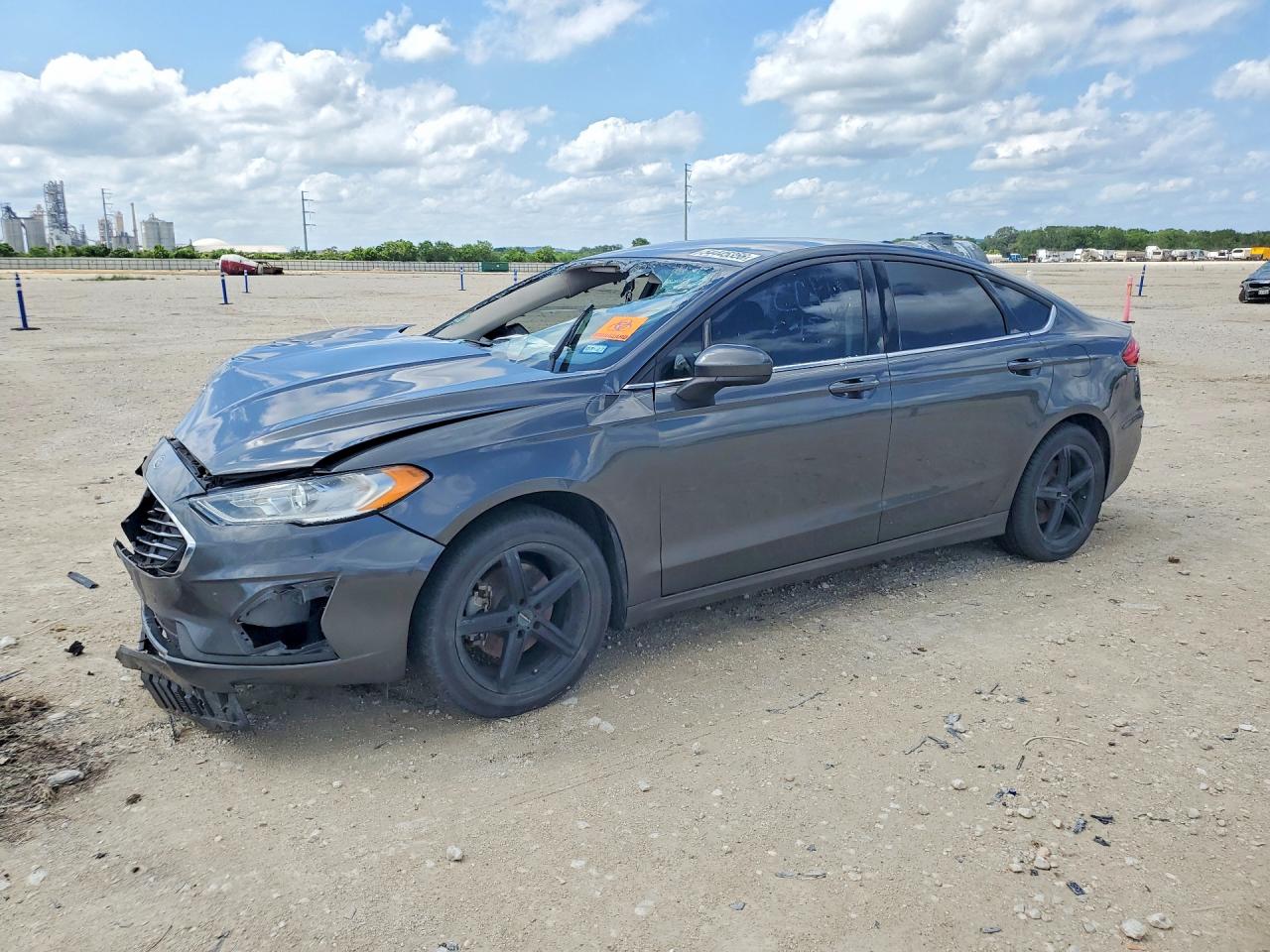 3FA6P0HDXLR135557 · 2020 FORD FUSION