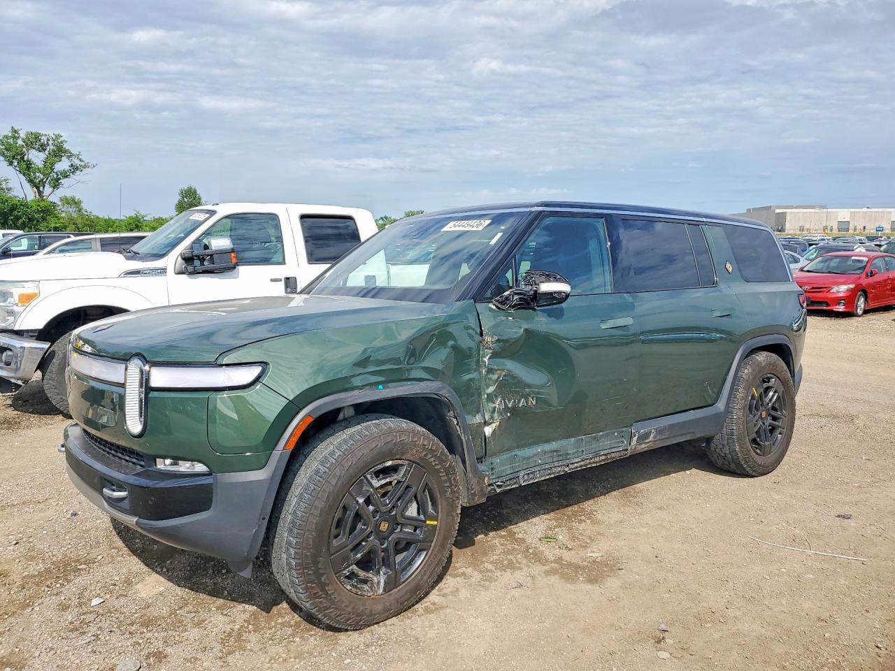 7PDSGBBA2RN044399 · 2024 RIVIAN R1S
