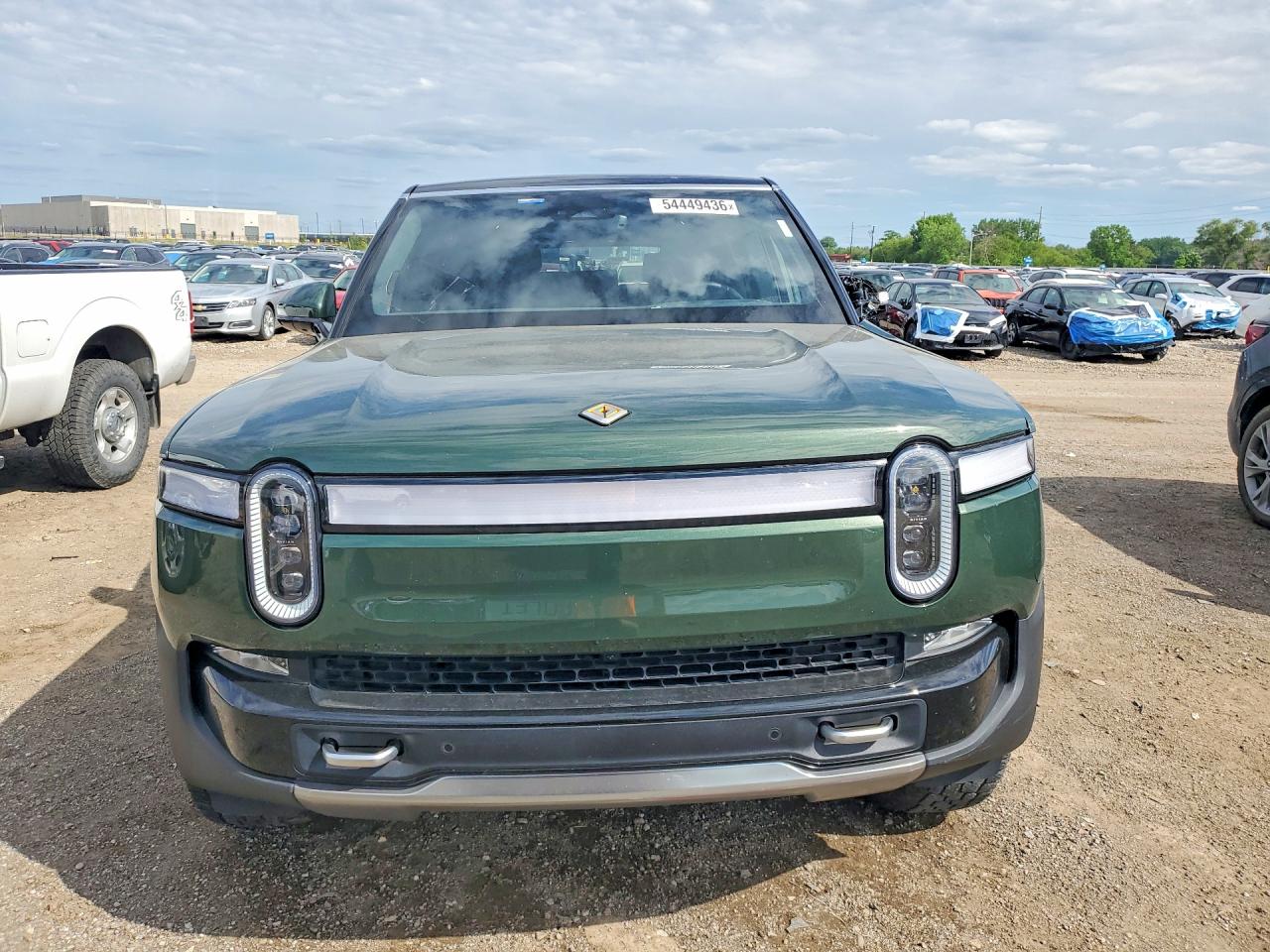 7PDSGBBA2RN044399 · 2024 RIVIAN R1S · 5/13