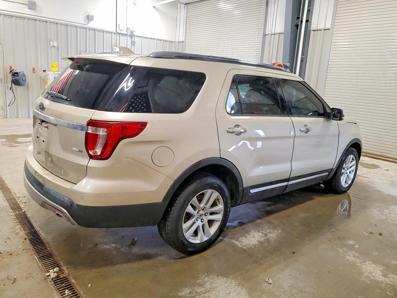 1FM5K8FH9HGA69358 · 2017 FORD EXPLORER · 3/14