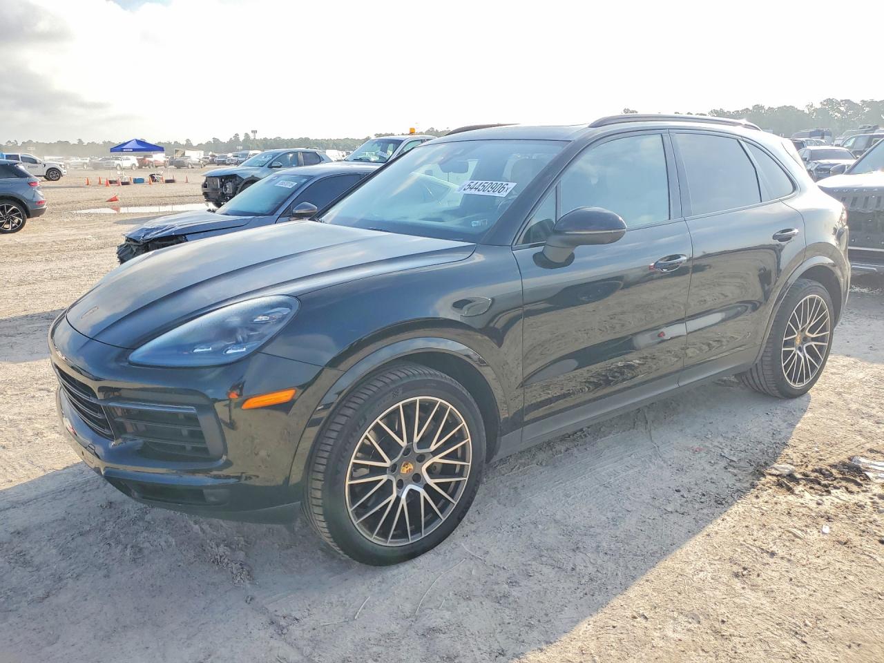 WP1AB2AY6MDA29028 · 2021 PORSCHE CAYENNE