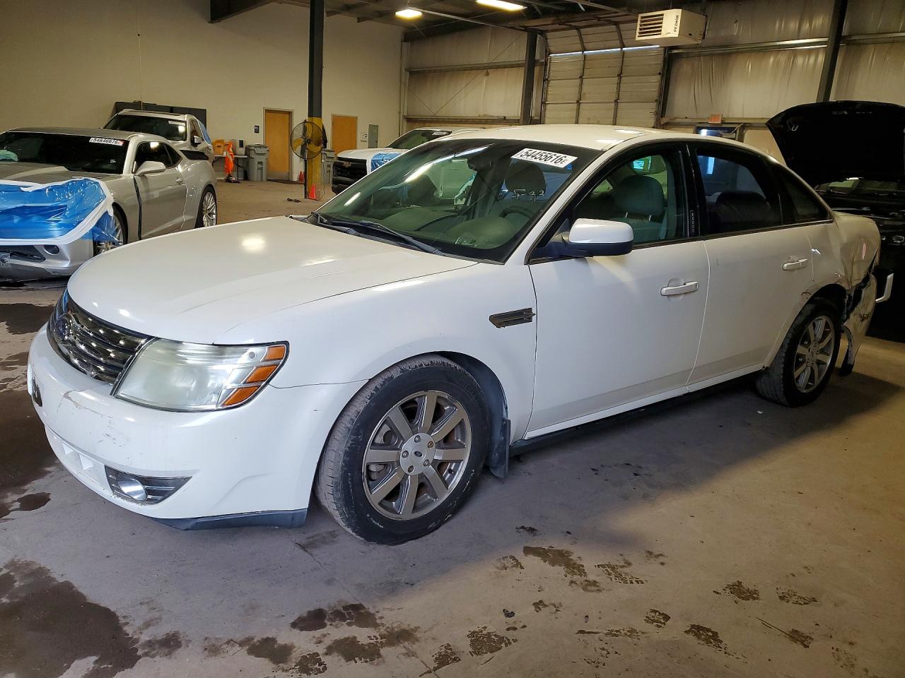 1FAHP27WX9G110021 · 2009 FORD TAURUS