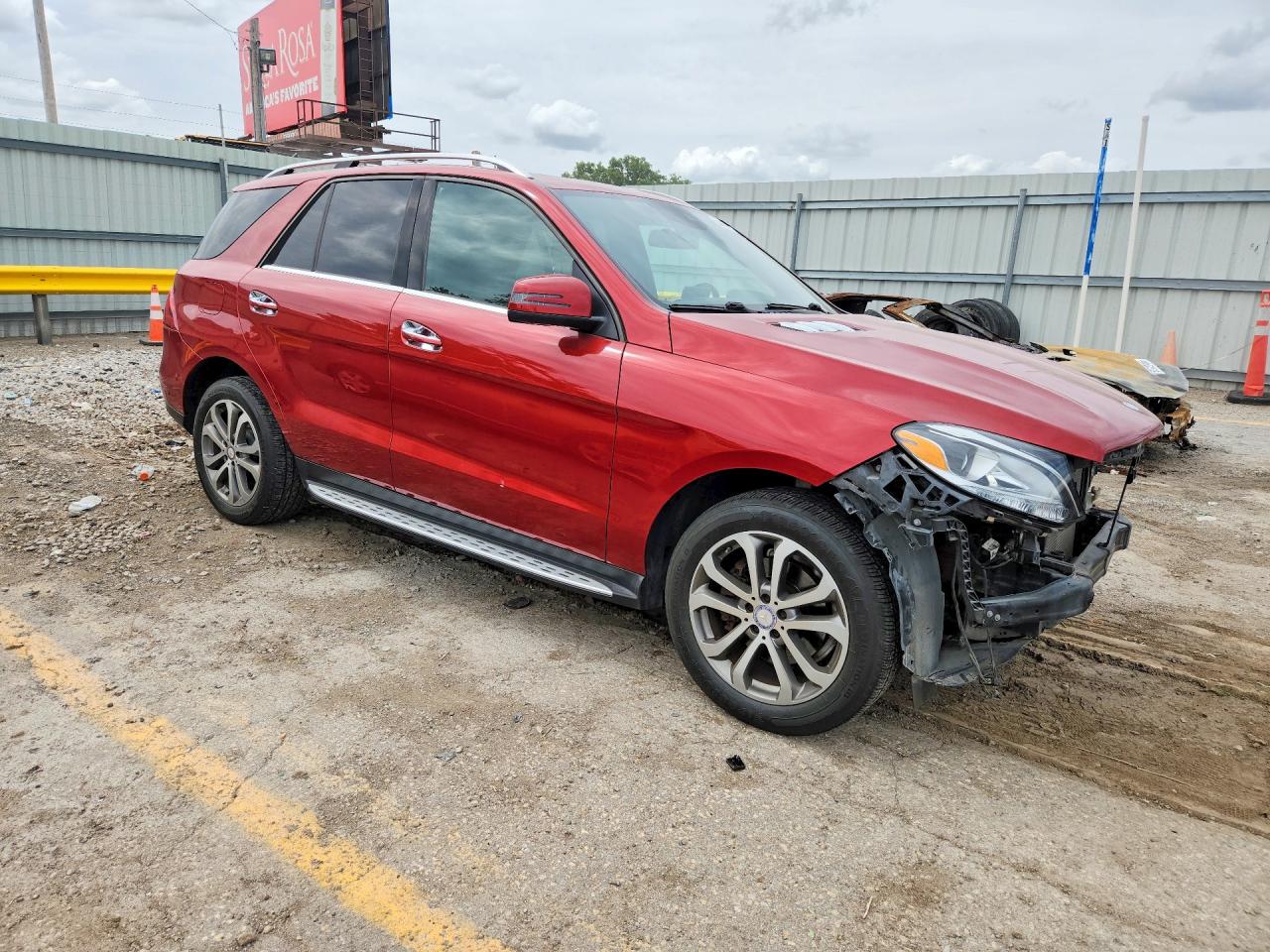 4JGDA5HB0HA894634 · 2017 MERCEDES-BENZ GLE · 4/12