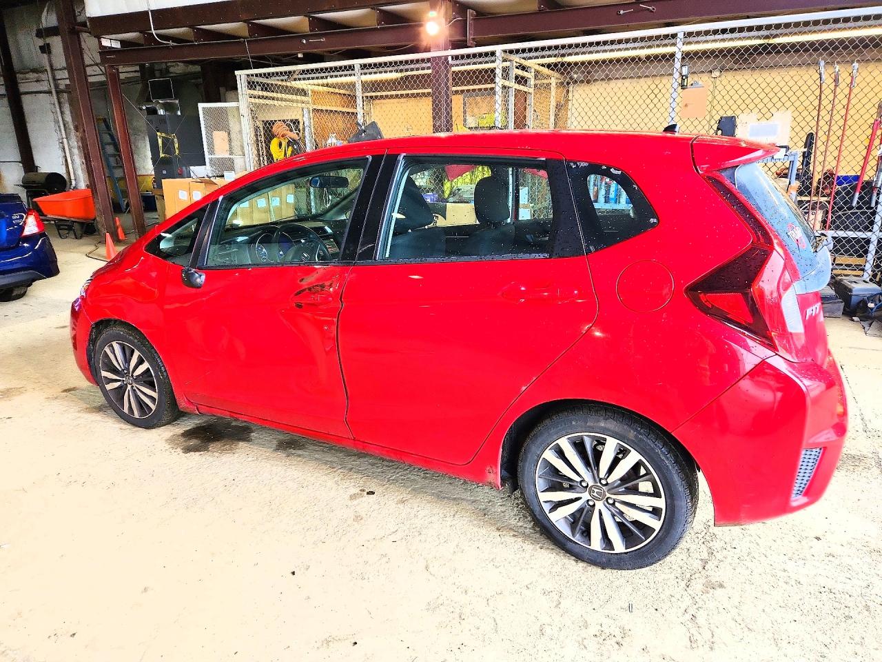 3HGGK5H89FM700252 · 2015 HONDA FIT · 2/12