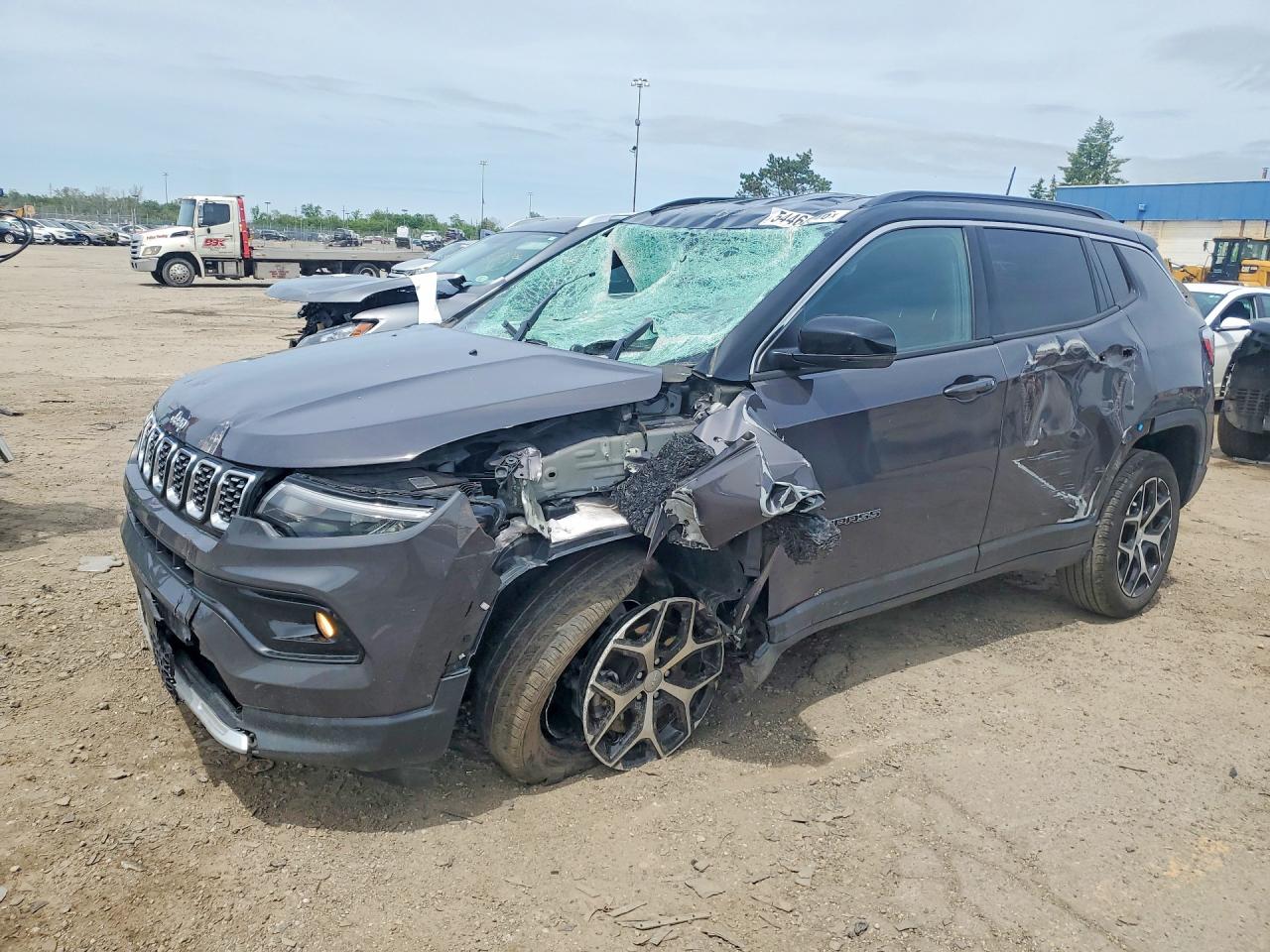 3C4NJDCN9RT141733 · 2024 JEEP COMPASS