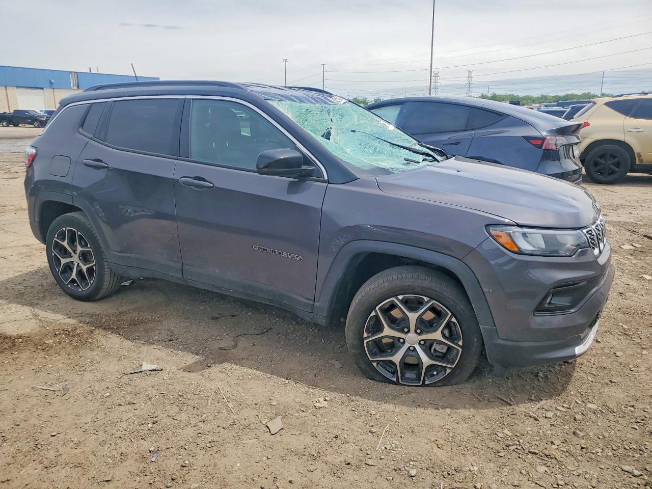 3C4NJDCN9RT141733 · 2024 JEEP COMPASS · 4/13