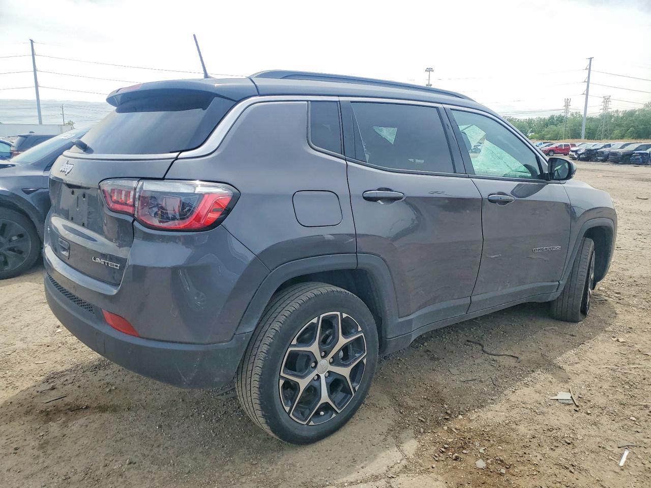 3C4NJDCN9RT141733 · 2024 JEEP COMPASS · 3/13